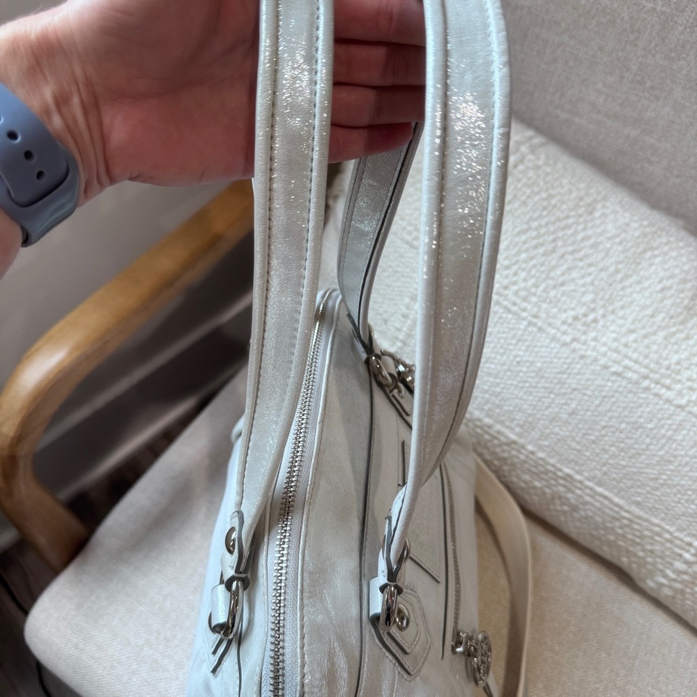Coach Legacy Poppy Leather in Stardust Silver 16283 Rhinestone Skull Keychain - Picture 7 of 17